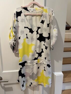 Diane vonFurstenberg silk Dress in Yellow, Black & White